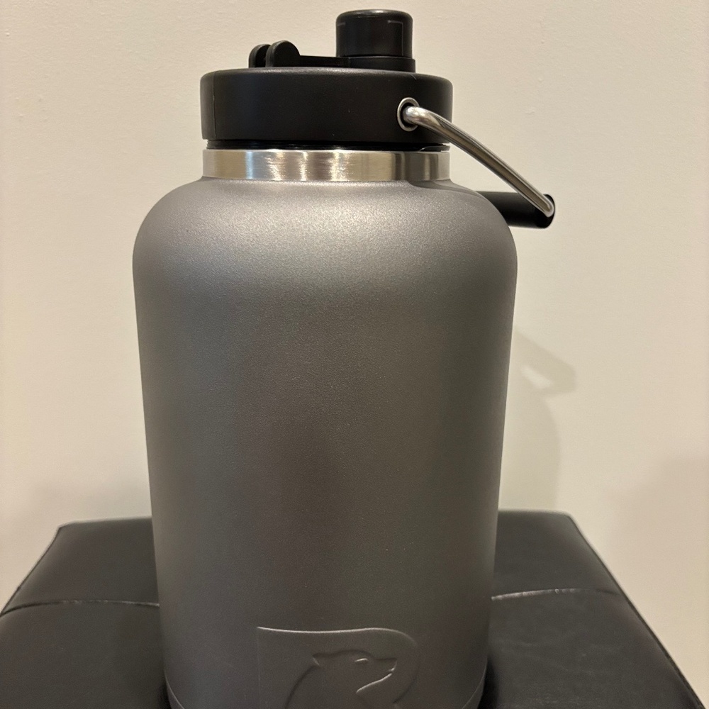 RTIC 1 Gallon INSULATED JUG